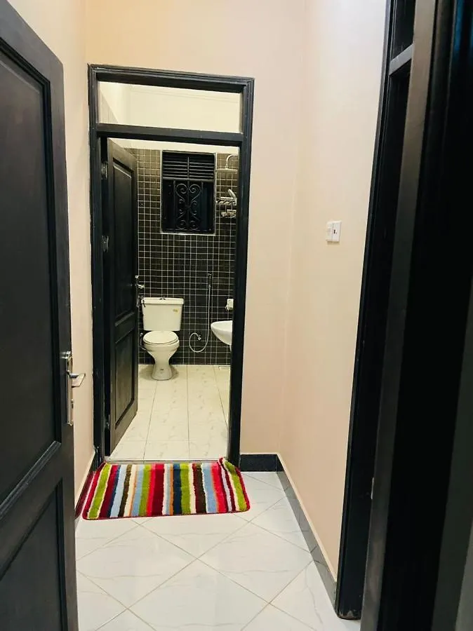 Апартаменты Js Summer Cottages Кампала Уганда